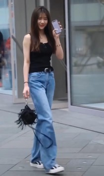 新买牛仔衣太硬了，怎么办牛仔马甲是什么风格