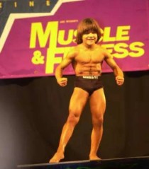 世界强壮的男孩排名前十,世界上腹肌最发达的小孩（世界十大最强壮的人）