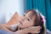 退烧按摩手法儿童，退烧按摩手法儿童推天河水