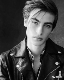 世界公认最帅的十个男人，统一大众审美观？网友：上天赏饭（世界上最帅的人是谁图片）