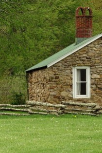 中国最神奇地下村庄，中国最神秘的村庄在井底的是哪个