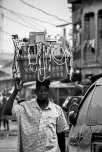 世界上最吝啬的商人图片，世界上最吝啬的商人图片高清